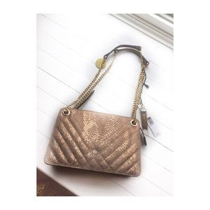 🔶NWT🔶ANTONIO MELANI TAUPE ALEXA CROSSBODY